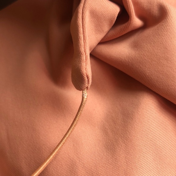 Meshki Kaiya Thin Strap Crop Top - Apricot XS - Picture 10 of 13